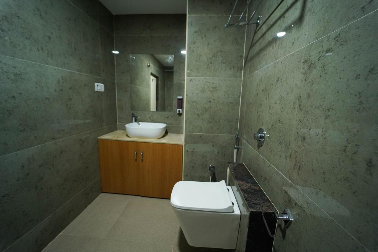 Atlaantic Inn Bangalore Exterior photo